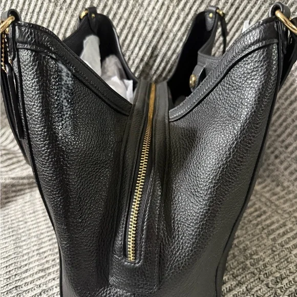 COACH Pebble Leather Kristy Shoulder Bag - Picture 13 of 16